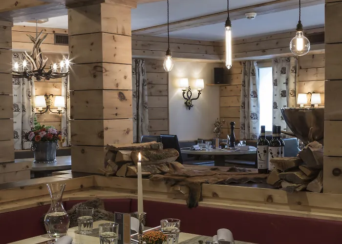 切萨马古酒店 3*