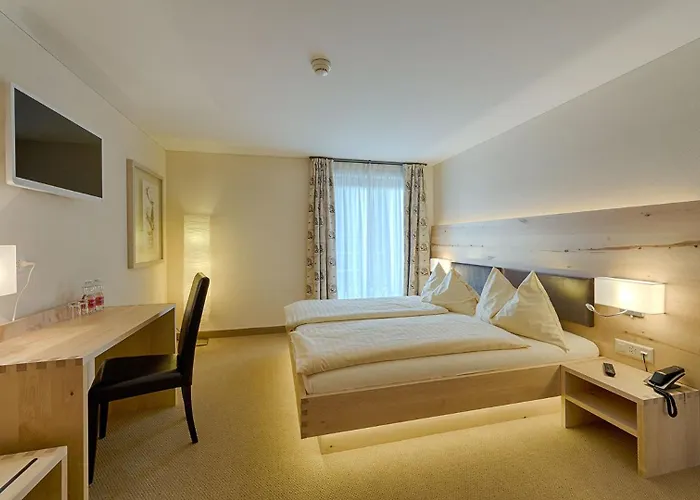 チェルボ ホテル