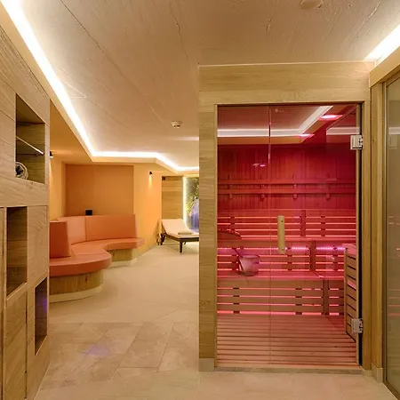 Hotel Cervo 3*