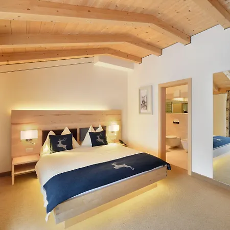 Cervo 3*