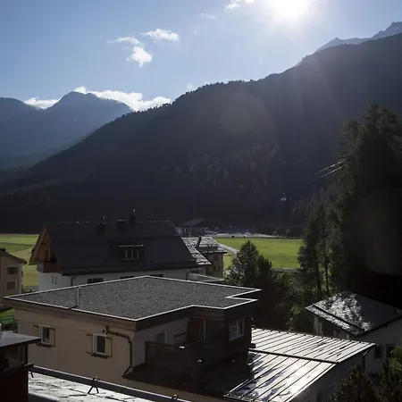 Cervo Отель Зильс-Мария