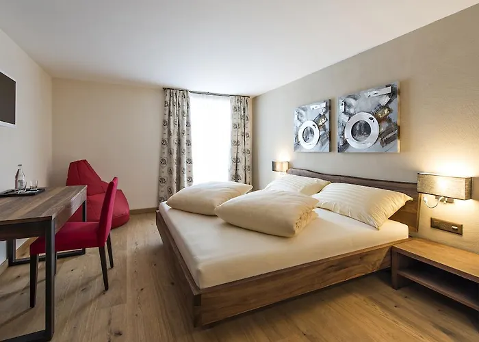 Hotel Cervo Sils-Maria